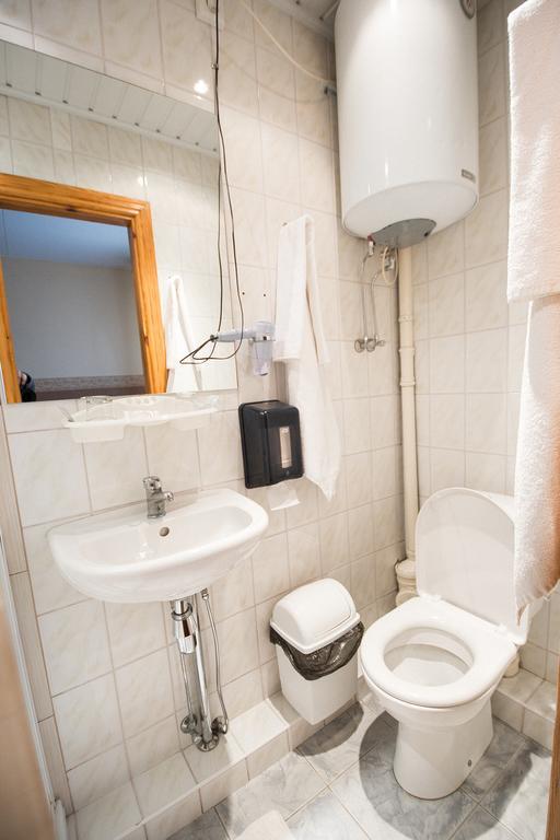 Sveciu Namai Linges Hotel Nemėžis Buitenkant foto