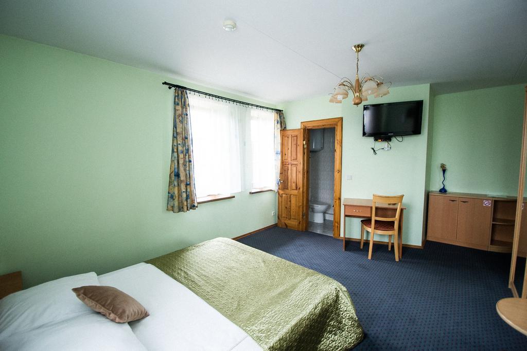 Sveciu Namai Linges Hotel Nemėžis Buitenkant foto