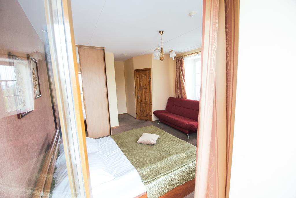 Sveciu Namai Linges Hotel Nemėžis Buitenkant foto