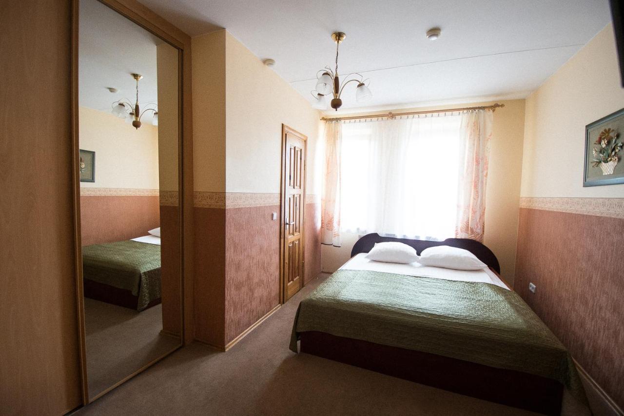 Sveciu Namai Linges Hotel Nemėžis Buitenkant foto